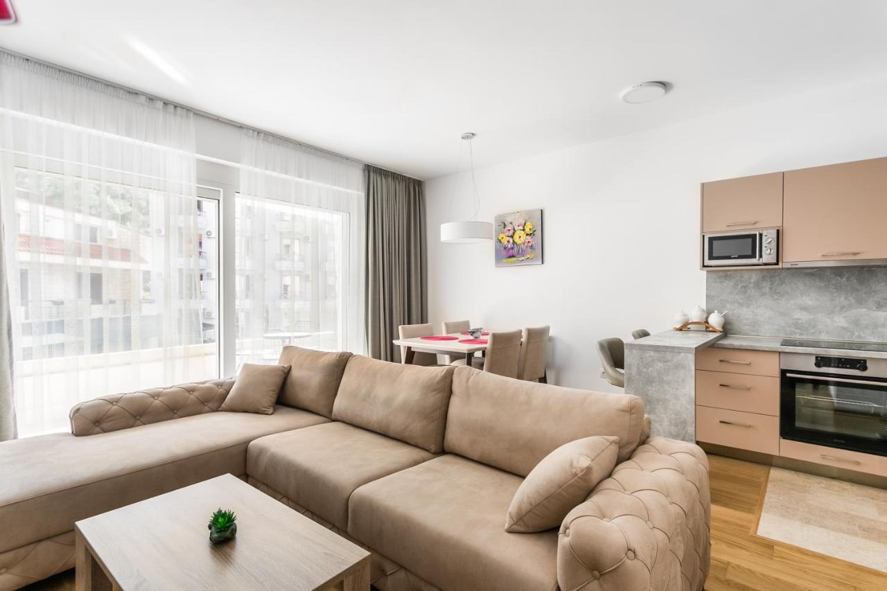 Apartments Lm Residence Rafailovići Zewnętrze zdjęcie