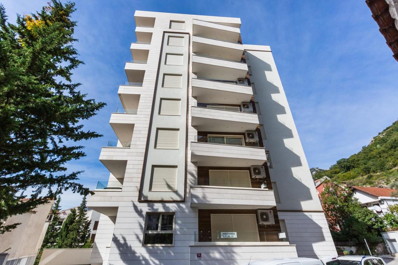 Apartments Lm Residence Rafailovići Zewnętrze zdjęcie
