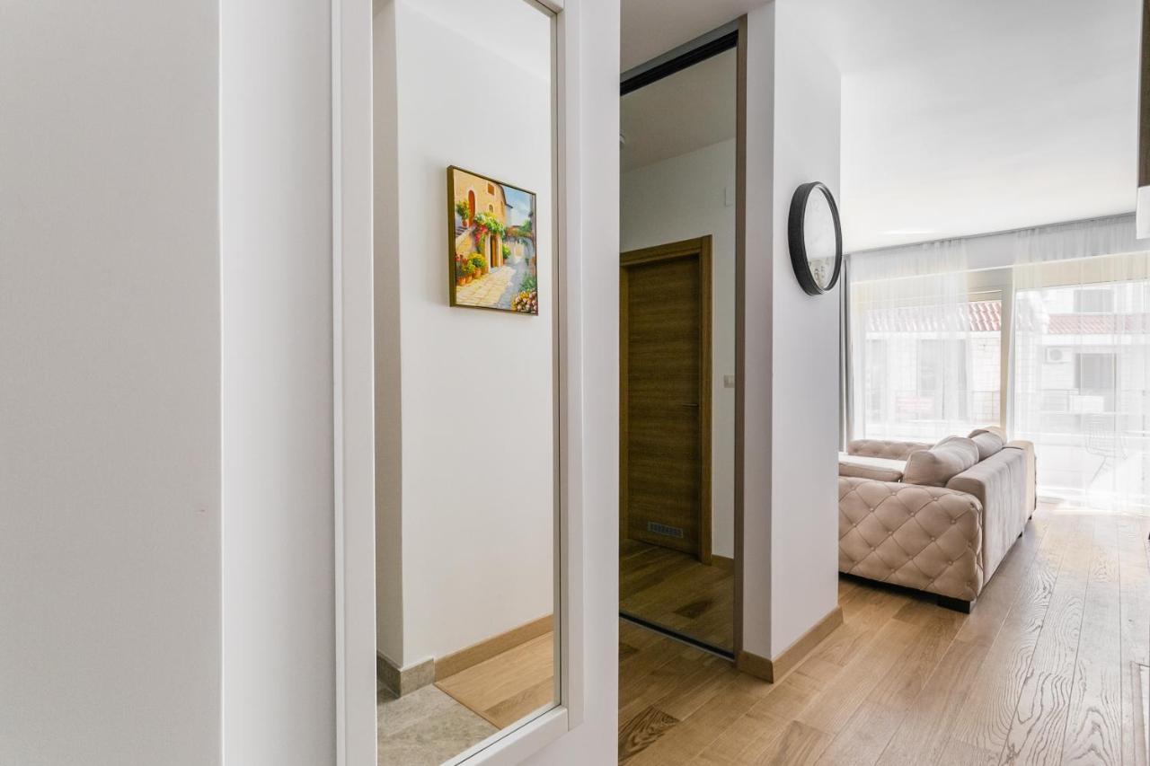 Apartments Lm Residence Rafailovići Zewnętrze zdjęcie