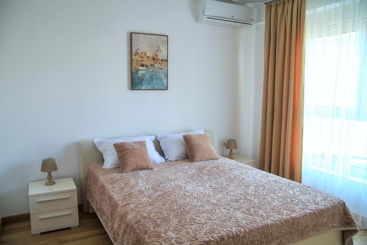 Apartments Lm Residence Rafailovići Zewnętrze zdjęcie