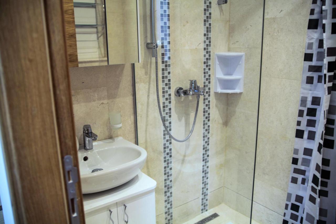 Apartments Lm Residence Rafailovići Zewnętrze zdjęcie